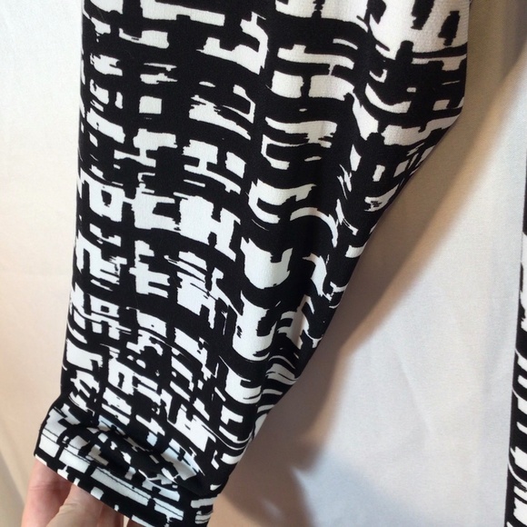 Tahari women's top black white size 2X long sleeve casual career stretch mature - Picture 5 of 12